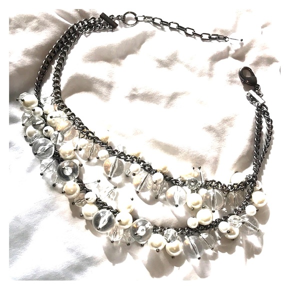 Beaded necklace - Picture 1 of 4